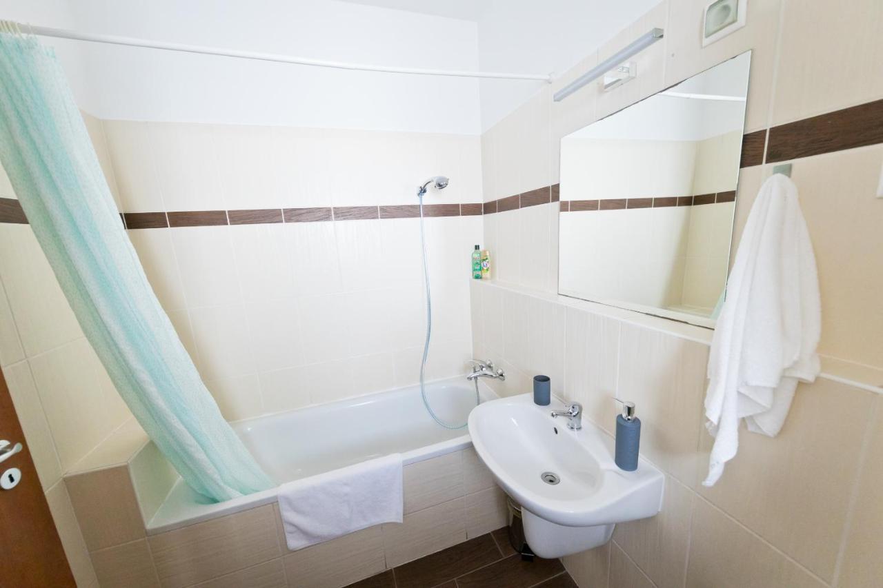 Lovag Studio Apartment Βουδαπέστη Εξωτερικό φωτογραφία